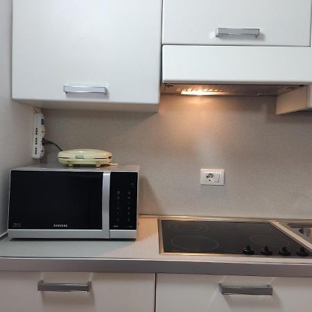 Jennifer House. Trento Bagian luar foto
