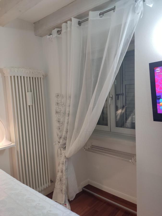 Jennifer House. Trento Bagian luar foto