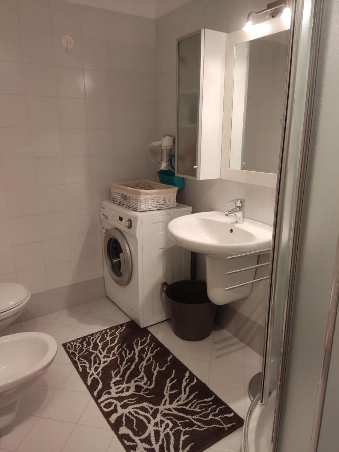 Jennifer House. Trento Bagian luar foto