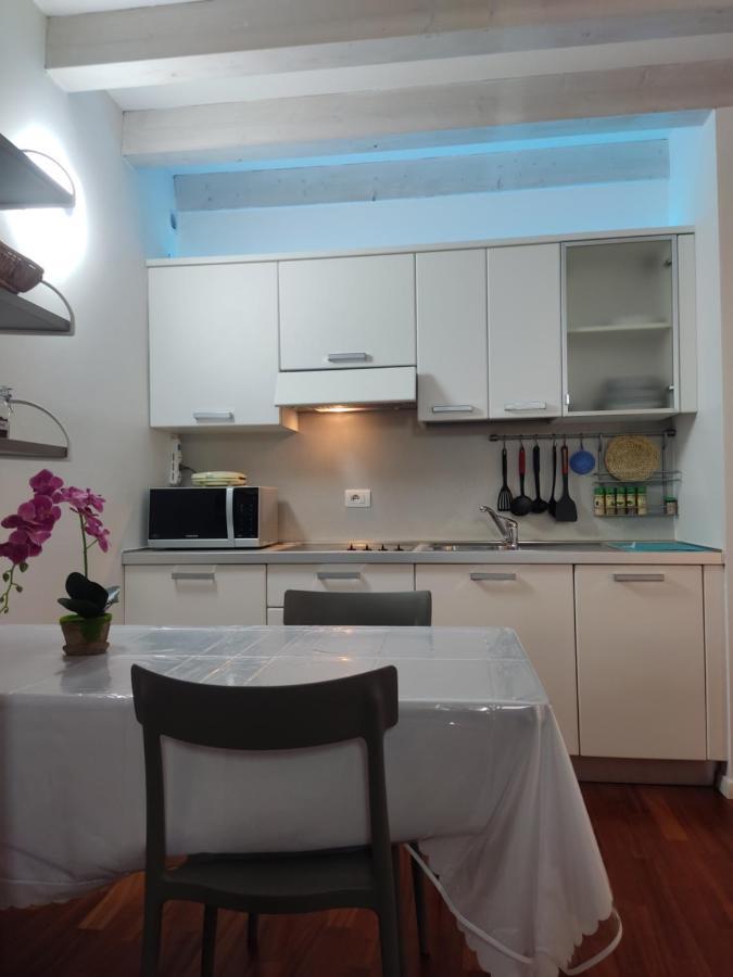 Jennifer House. Trento Bagian luar foto